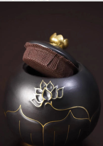 Ceramic Black and Gold Lotus Urn, Small Funeral Cremation Urn for Holding Ashes of Your Loved One Or Pet